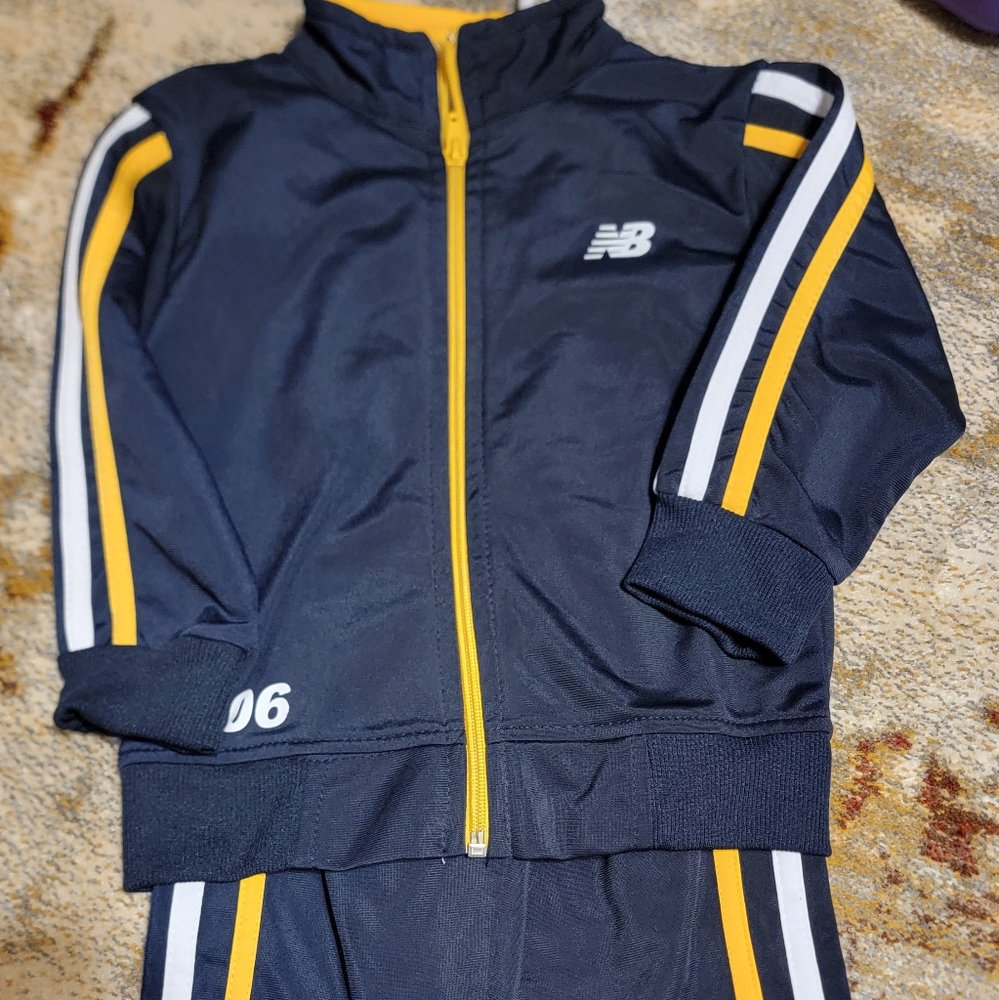 Boys New Balance 2pc Track Suit Set